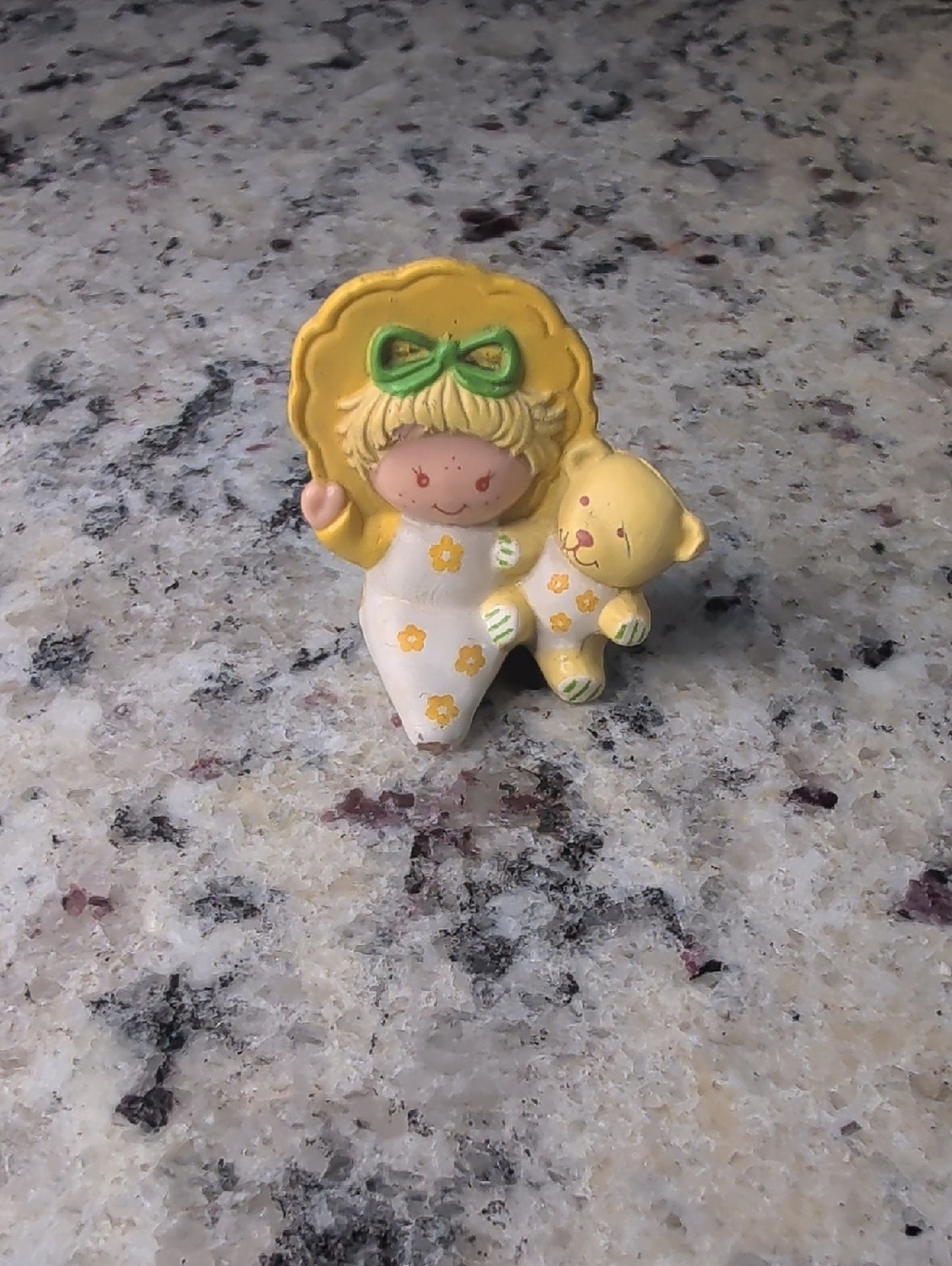 Vintage 80's Strawberry Shortcake Butter Cookie With Jelly Bear